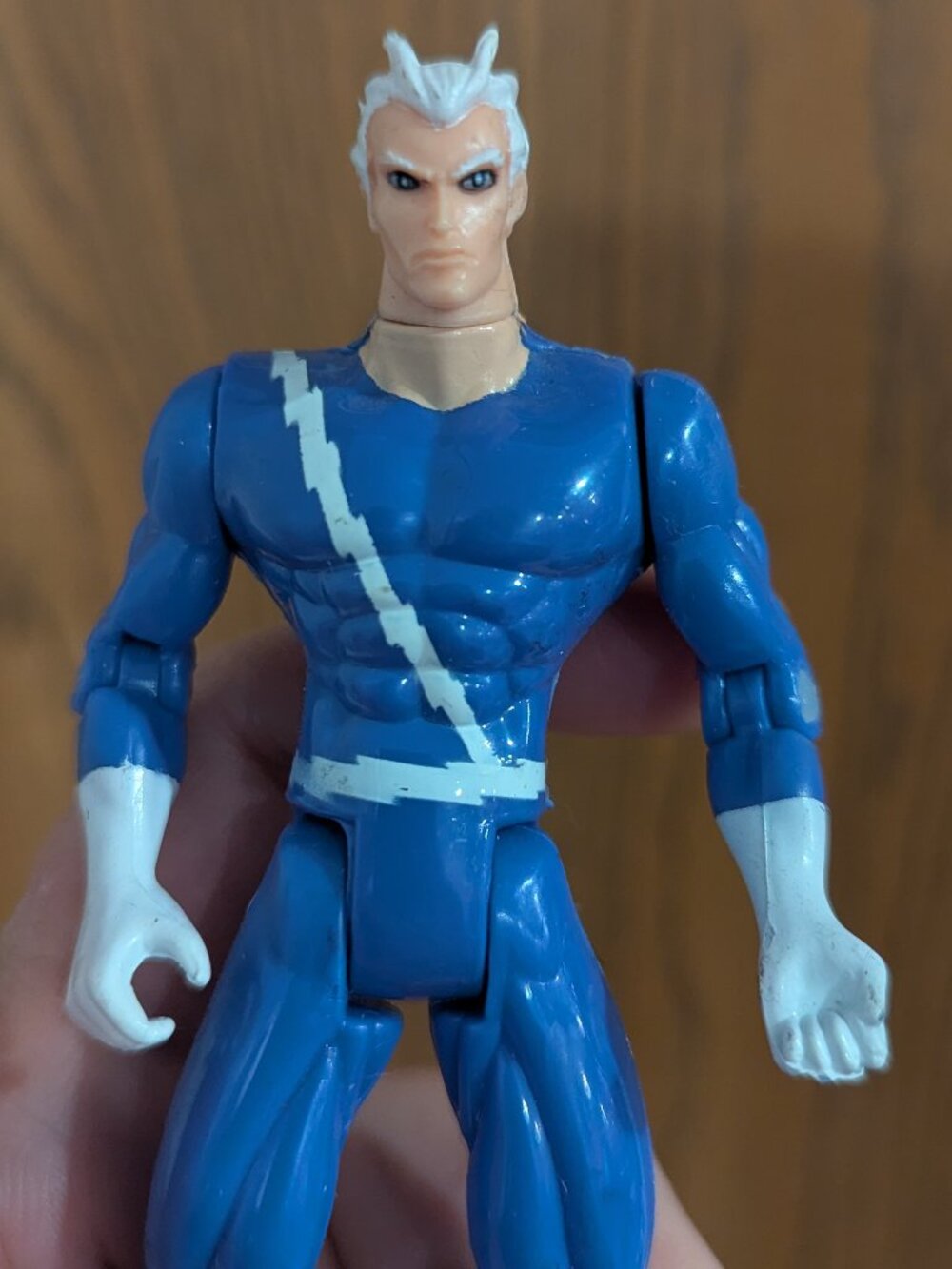 Toybiz Marvel Comic X-Men Mutant Armor Quicksilver Speed Sled Action Figure 1996